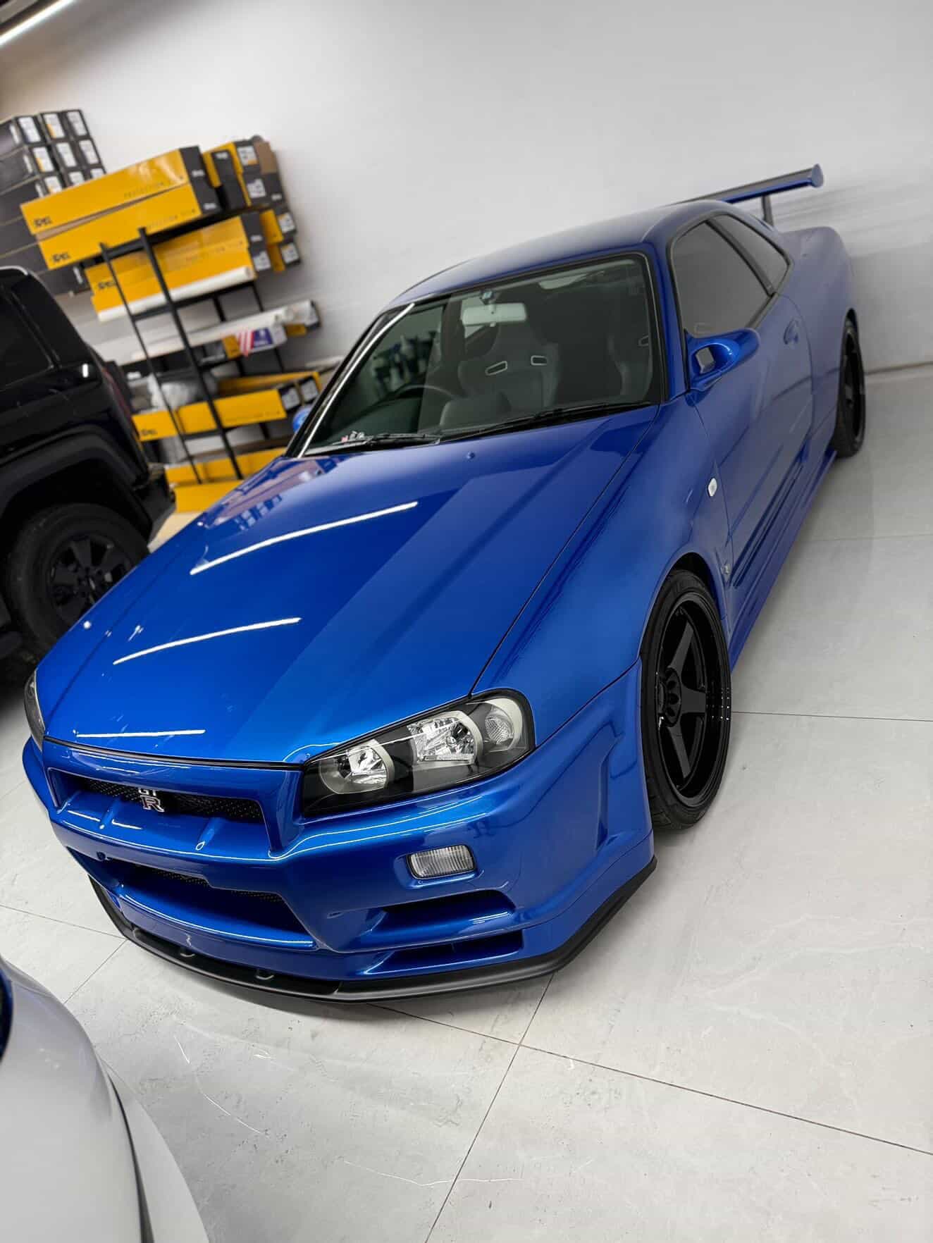 Nissan Skyline R34 GT-R