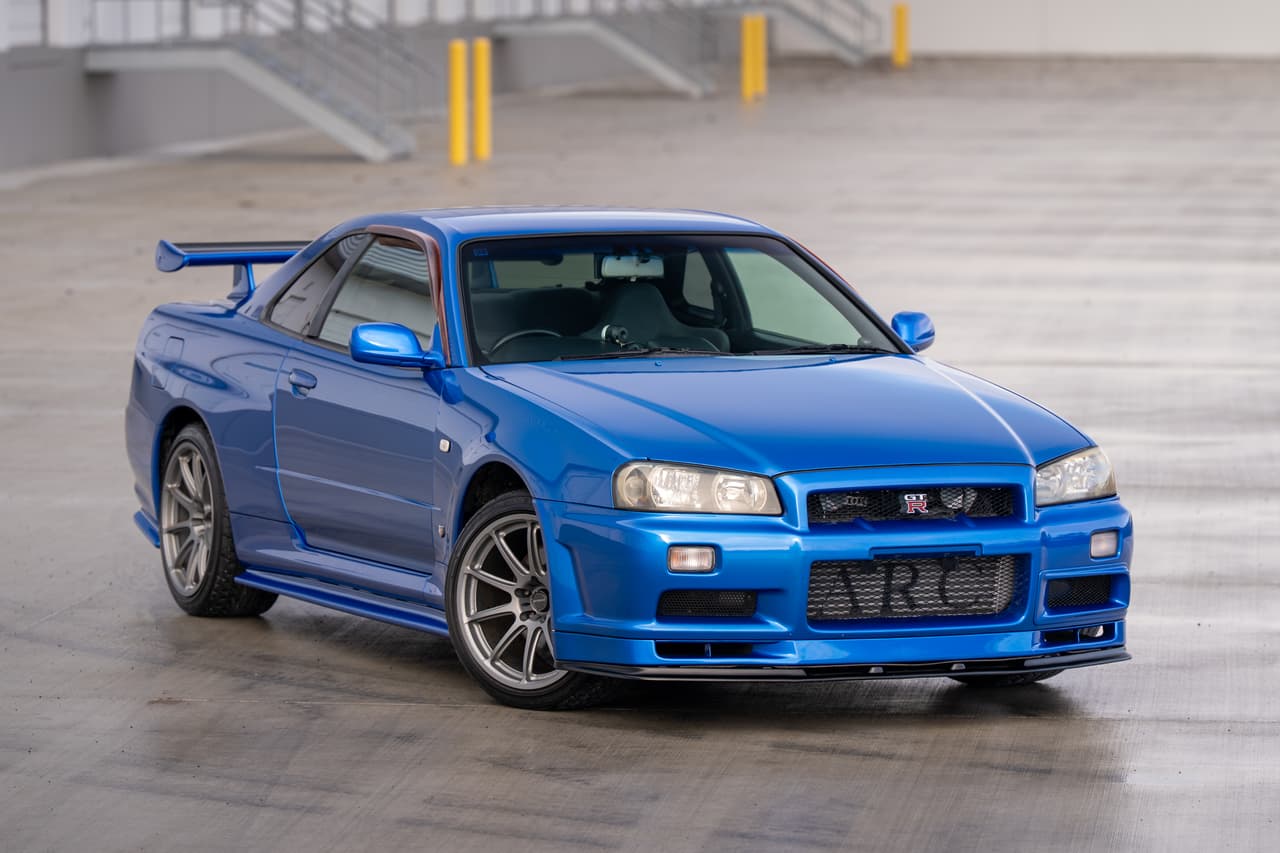 Nissan Skyline R34 GT-R